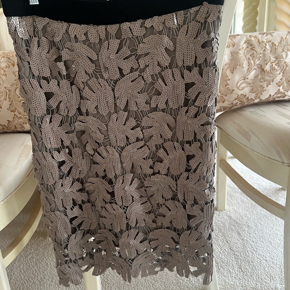 BCBGMaxAzria Black and Tan Lace Pencil Skirt